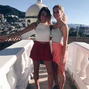 Meet your Posher, Christina